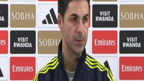 诺伊尔小腿恢复，今日投入有球训练中